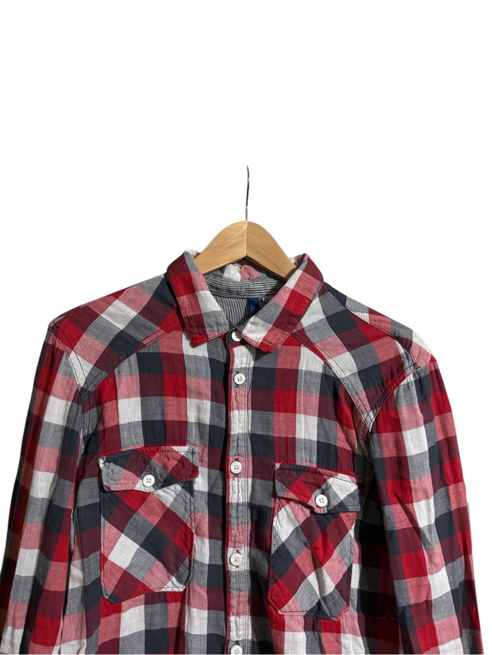 Red flannel - Picture 2 of 4